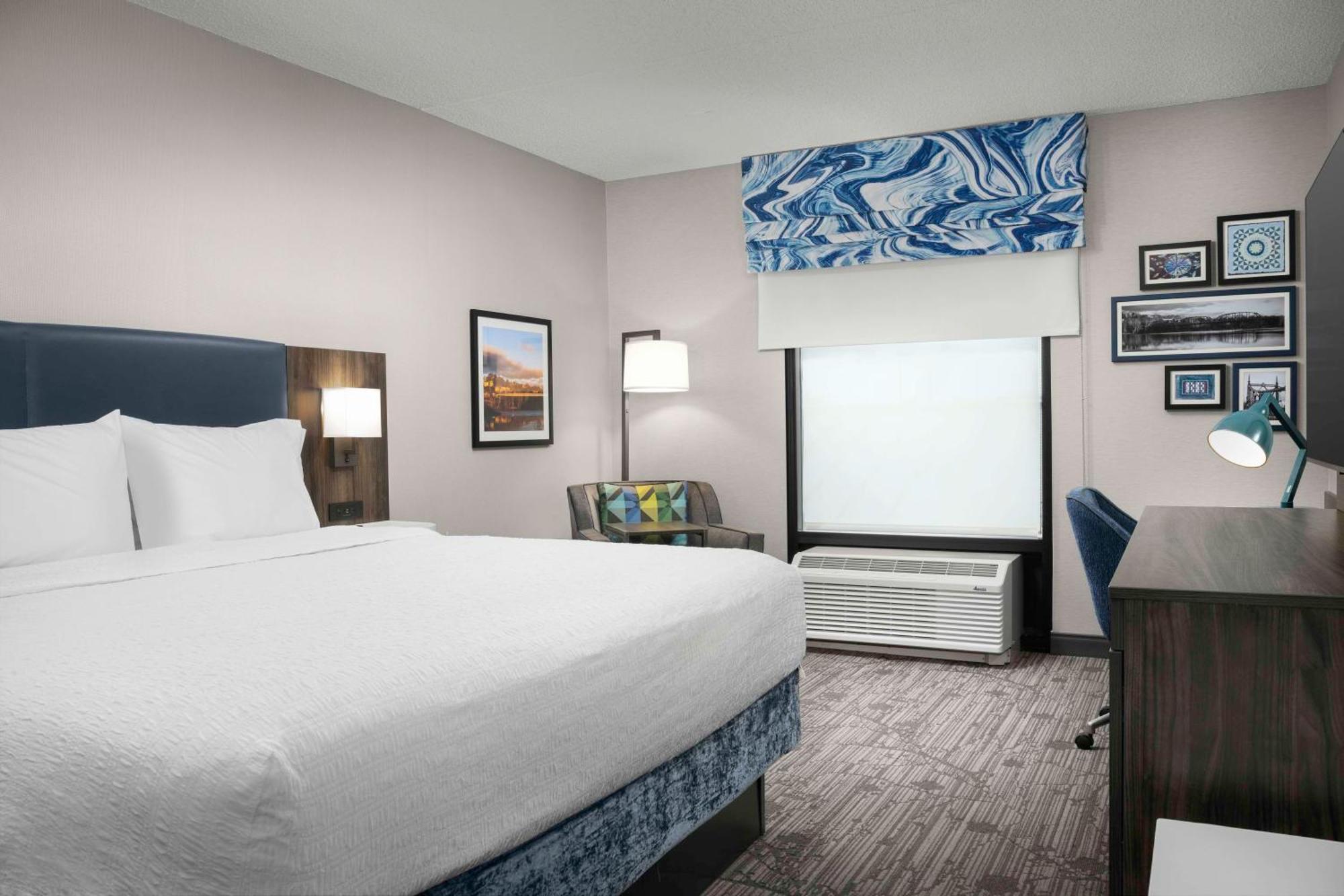Hampton Inn Easton Exterior photo
