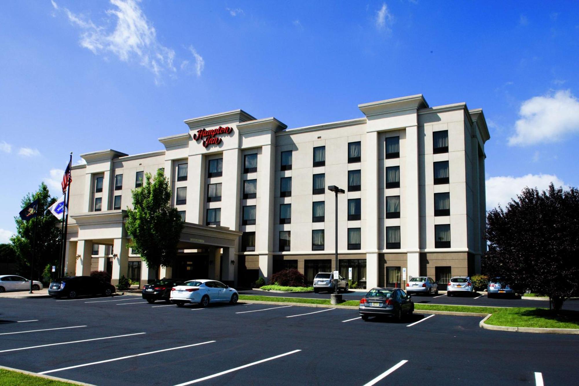 Hampton Inn Easton Exterior photo